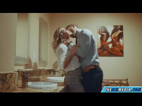 ❤️ Když vás na veřejných záchodcích svádí prsatá blondýna. ❌ Porno vk u porna cs.tuberxxx-com.ru ☑
